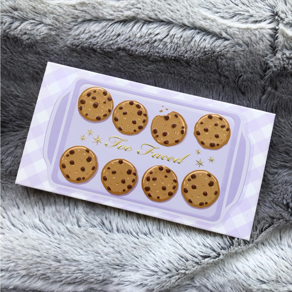 Too Faced Christmas Cookie Eyeshadow Palette